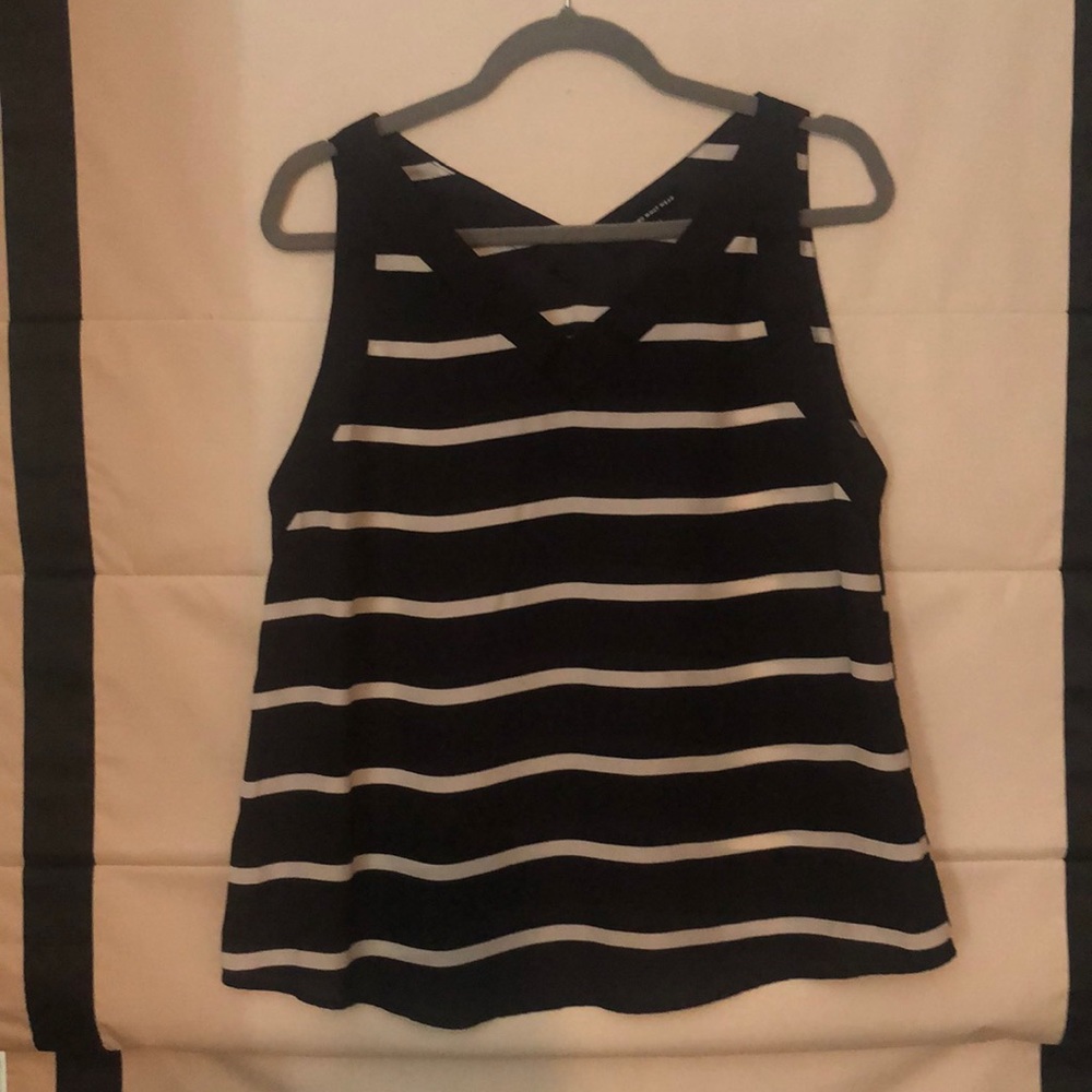 Who What Wear striped v neck top